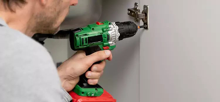 Commercial Door Hinge Repair Menasha