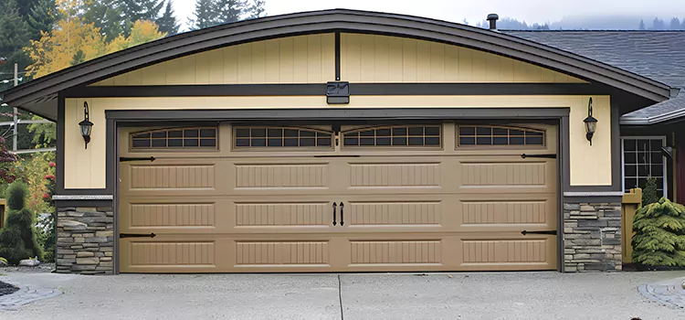 Residential Vinyl Roll Up Doors Menasha