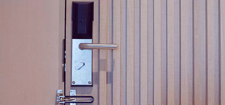 Installing a Maglock Menasha